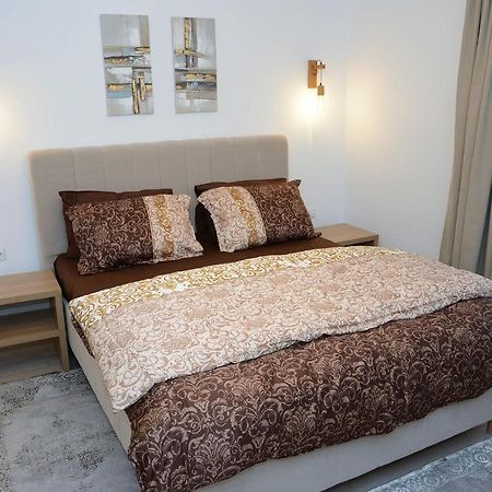 Simeria Vila Aras מראה חיצוני תמונה